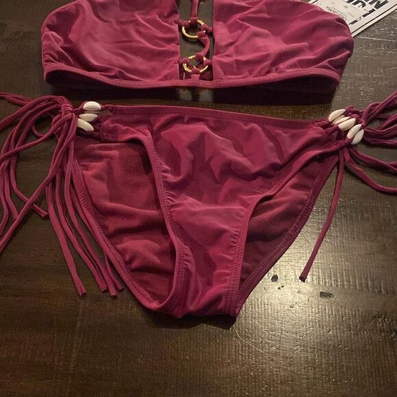 California Sunshine Magenta Bikini Set Top- M Bottom- Small Gold hardware - Picture 3 of 7